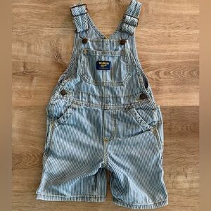 Oshkosh short stripe 2T overalls
